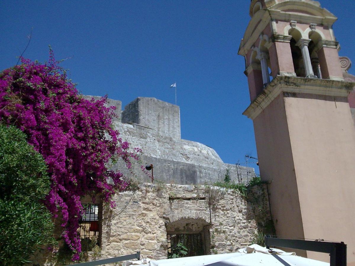 Uniqapt Corfu (city)